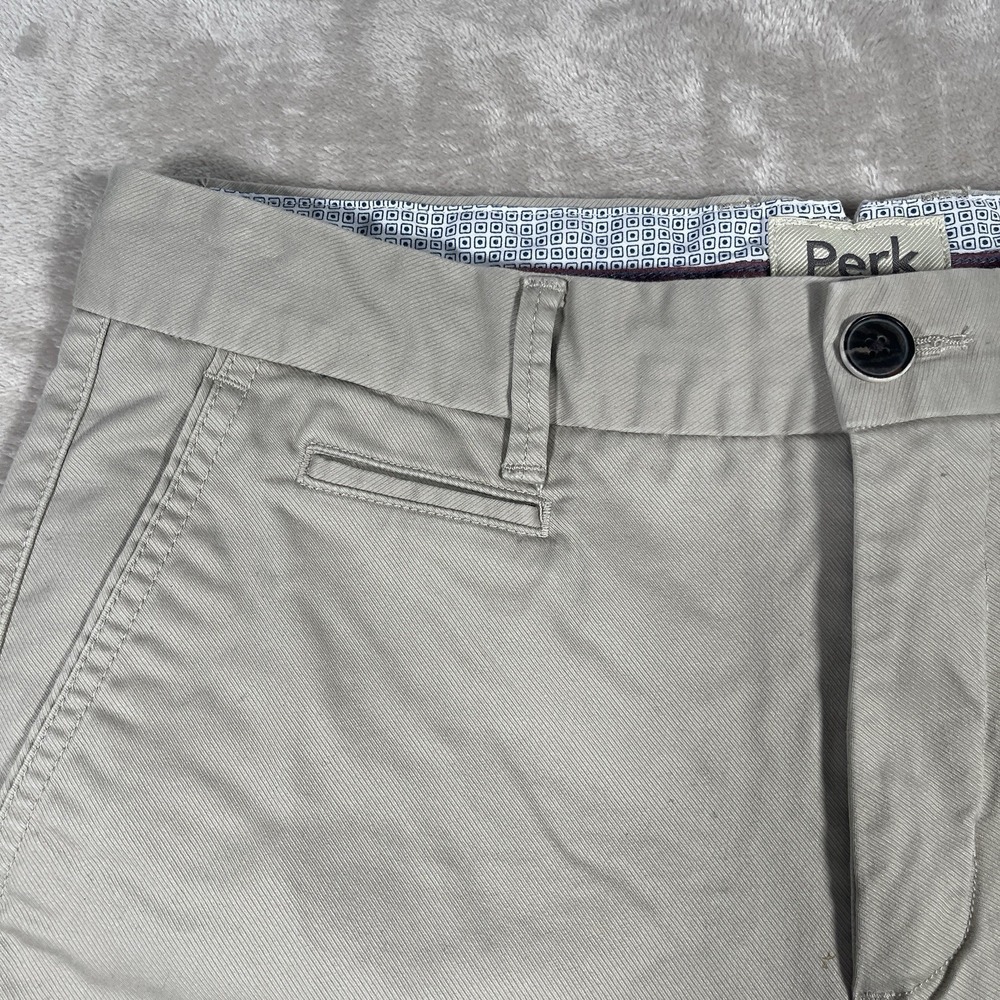 Perk Pants Men 31x32 Khaki Chino Flat Front Slim Fit Stretch Cotton - Picture 3 of 9